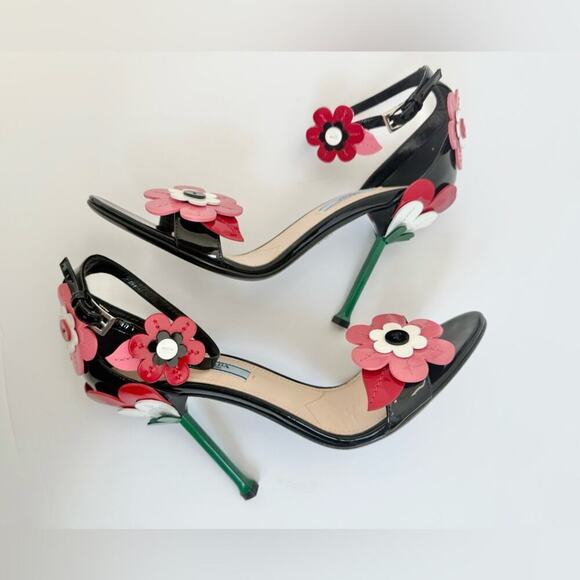 Prada Black red pink leather Runway Daisy floral high heel sandals EU 39 - Picture 10 of 11